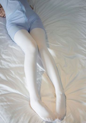 一面上边一面膜下边的免费_超清日韩电影在线