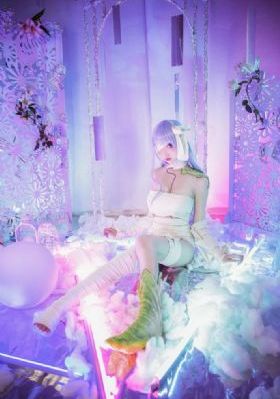 女侠的沉沦1一20_高清全集免费观看